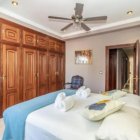 Maxwell House Apartman Valencia