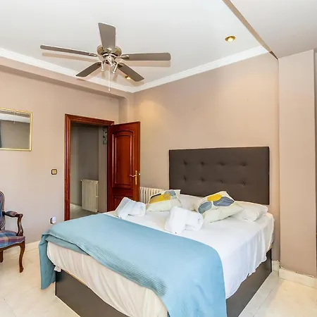 Maxwell House Apartman *
